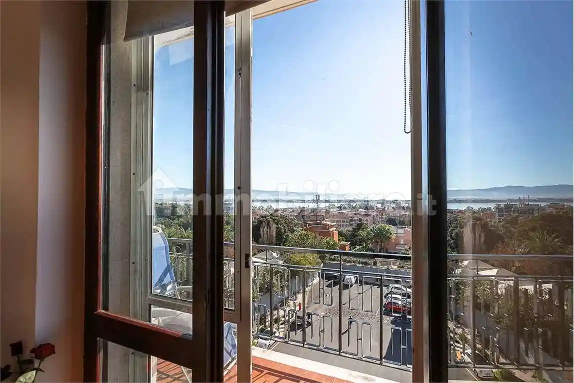 Appartamento in vendita a Cagliari