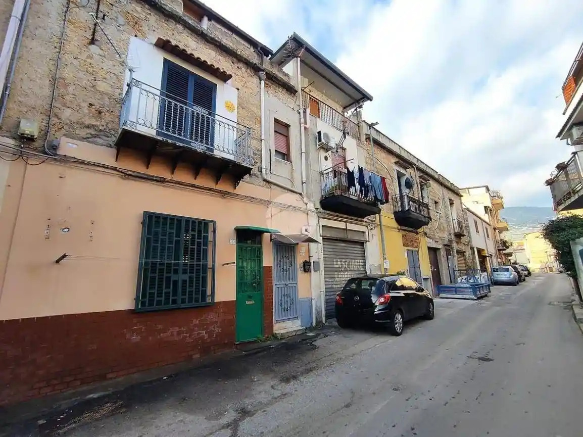 Appartamento in vendita a Palermo