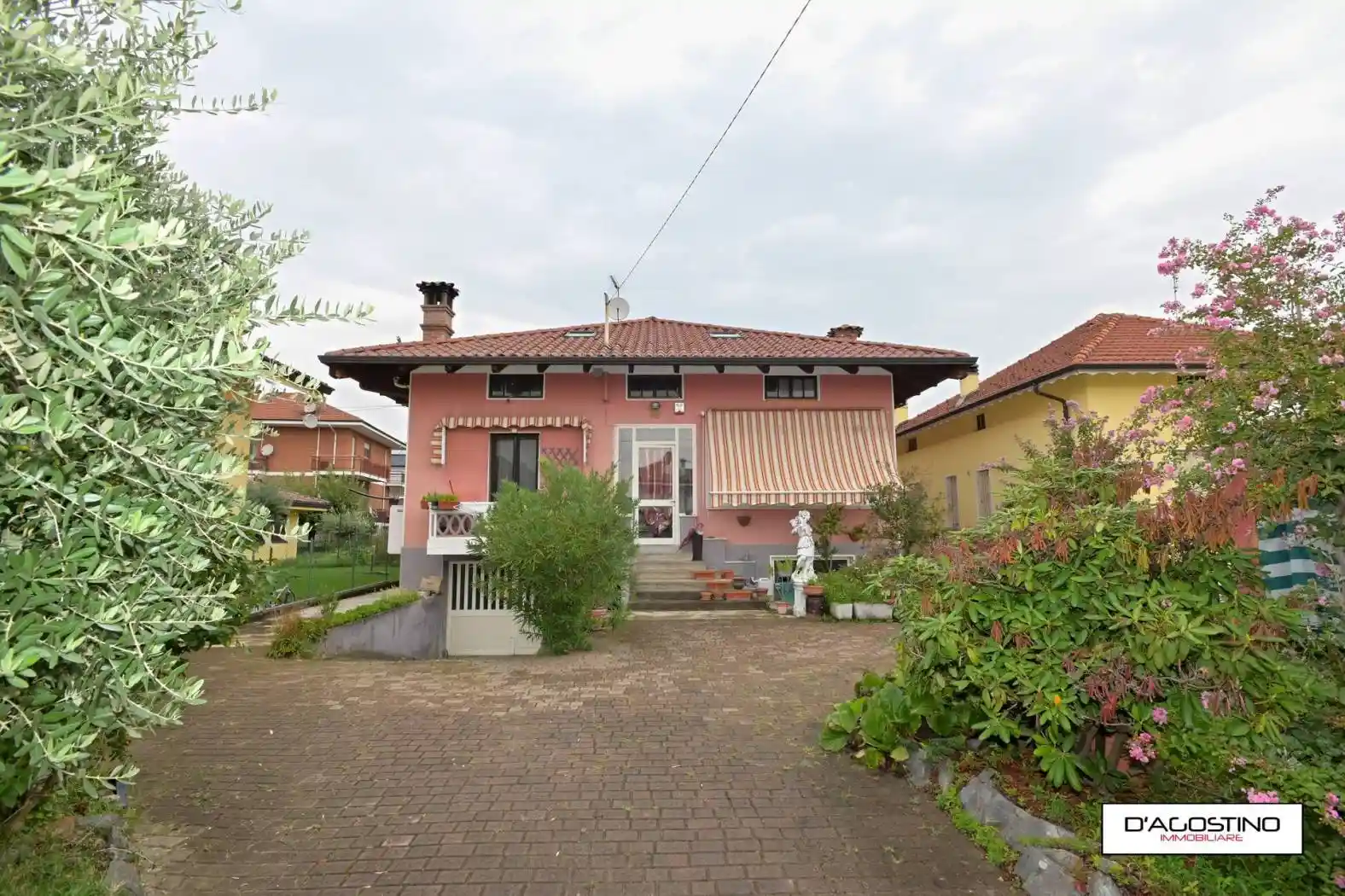 Villa in vendita a Rivarolo Canavese