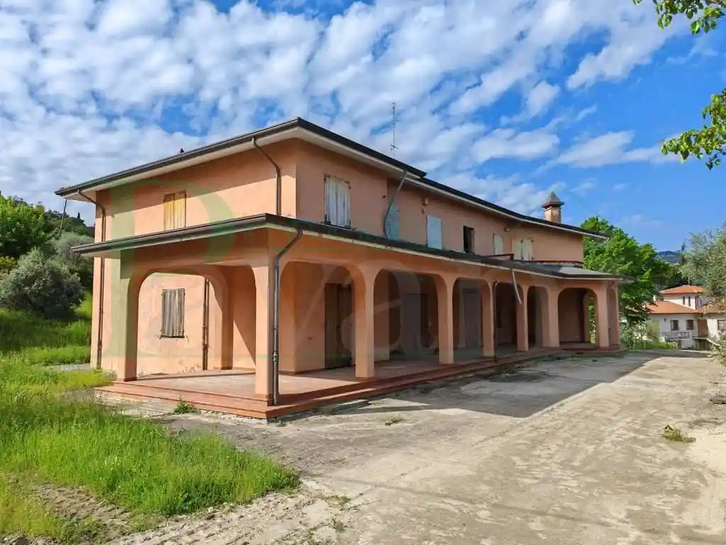 Villa in vendita a Verucchio