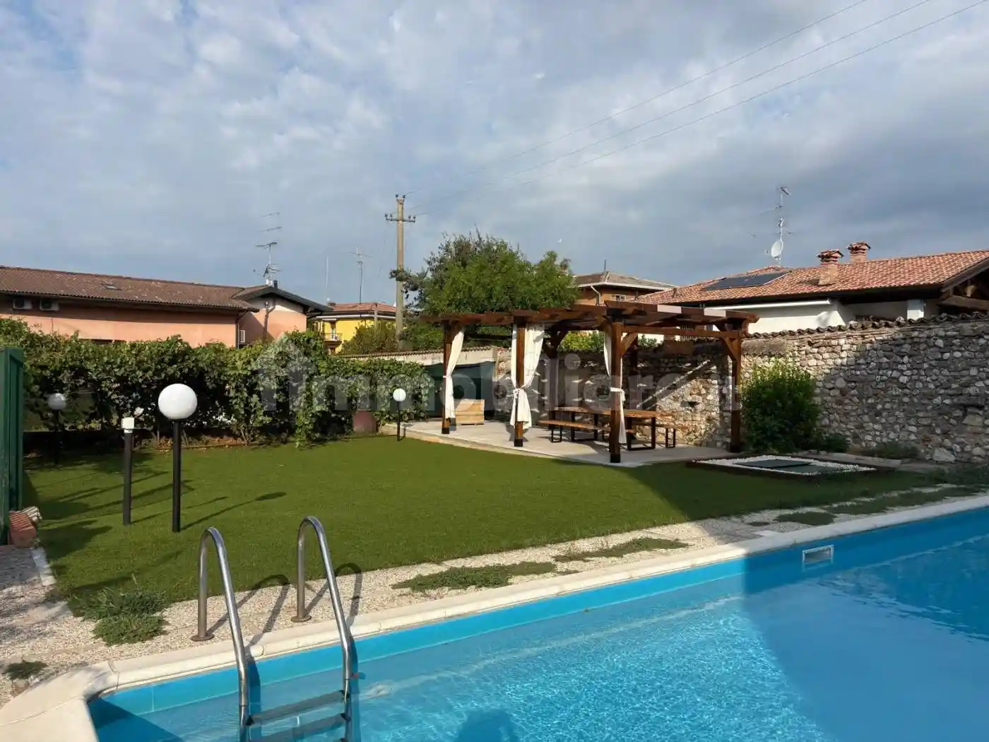 Appartamento in vendita a Lonato del Garda