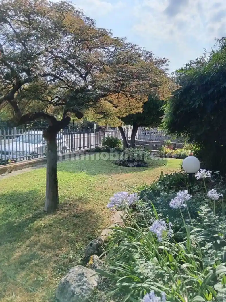 Villa in vendita a Castel San Giovanni