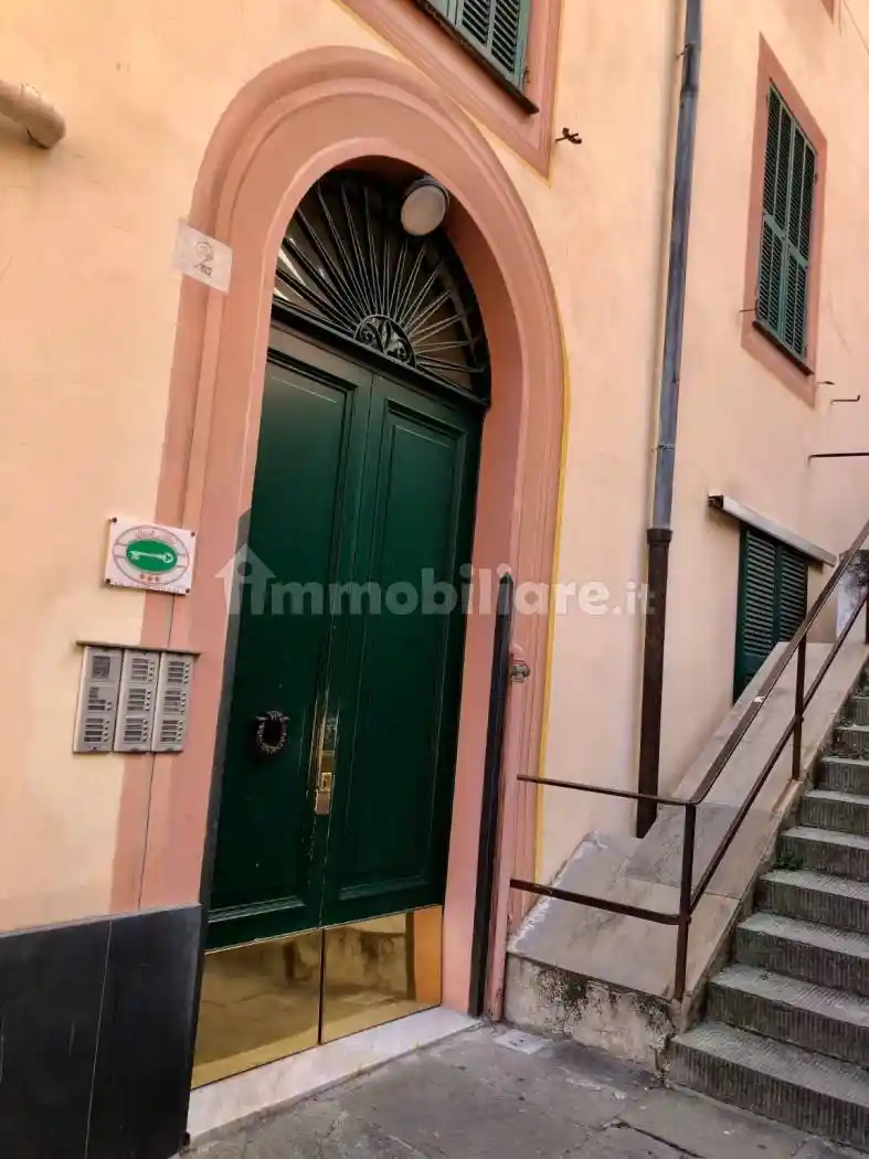 Appartamento in affitto a Genova