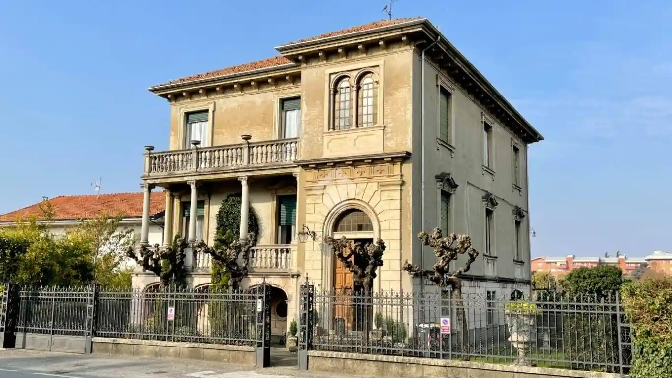 Villa in vendita a Novi Ligure
