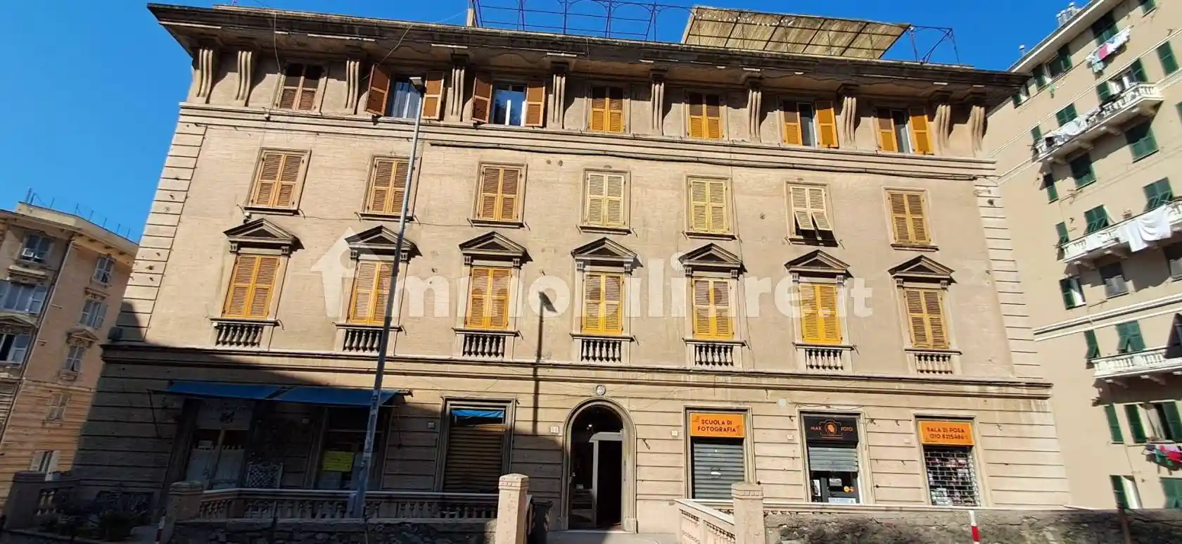 Appartamento in vendita a Genova