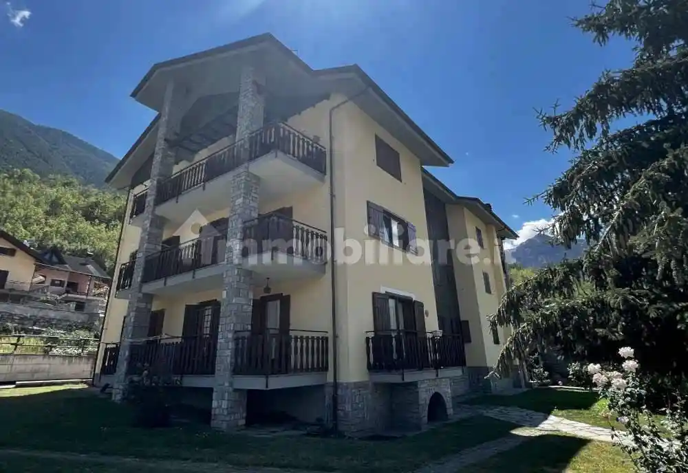 Appartamento in vendita a Aymavilles