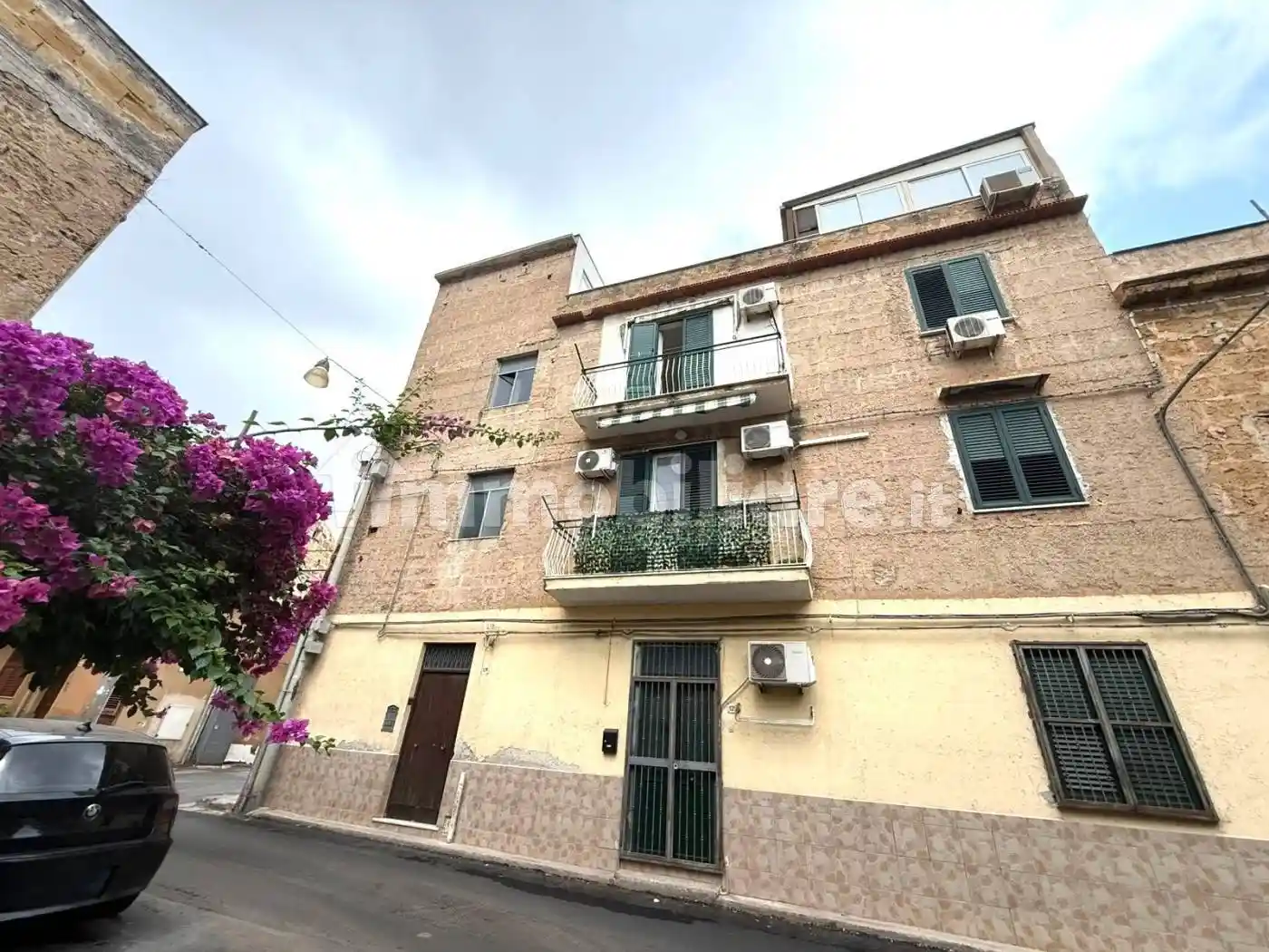 Appartamento in vendita a Palermo