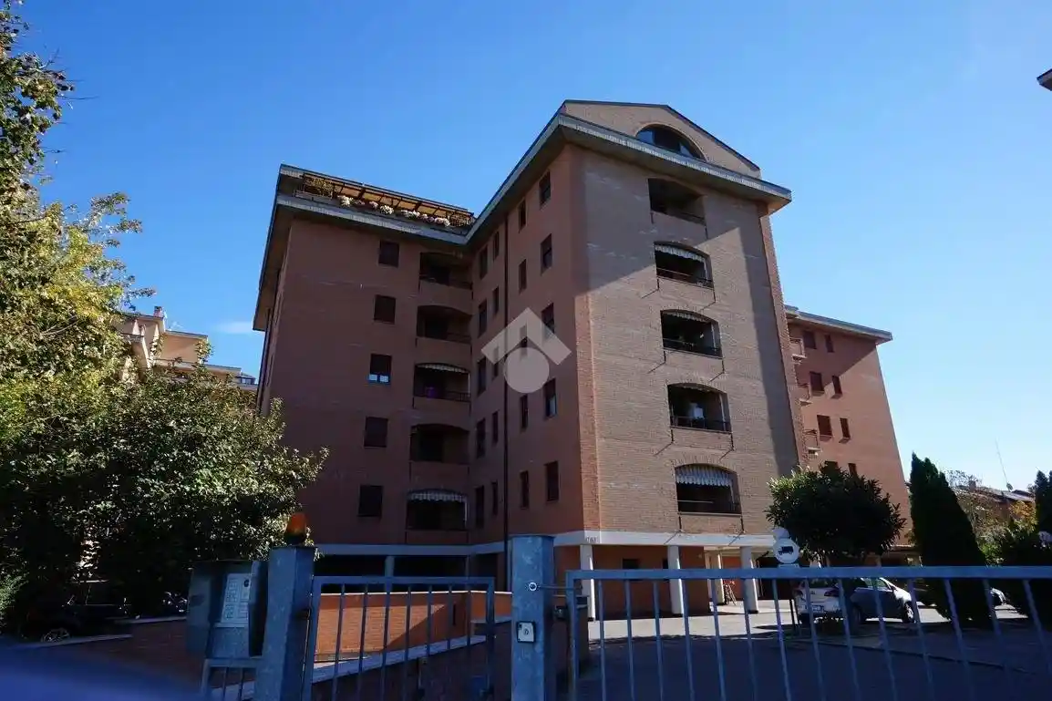 Appartamento in vendita a Modena