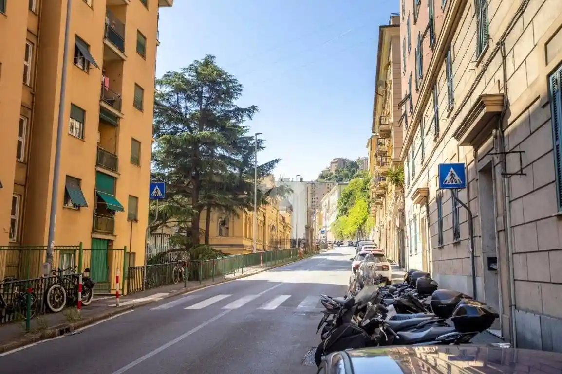 Appartamento in vendita a Genova