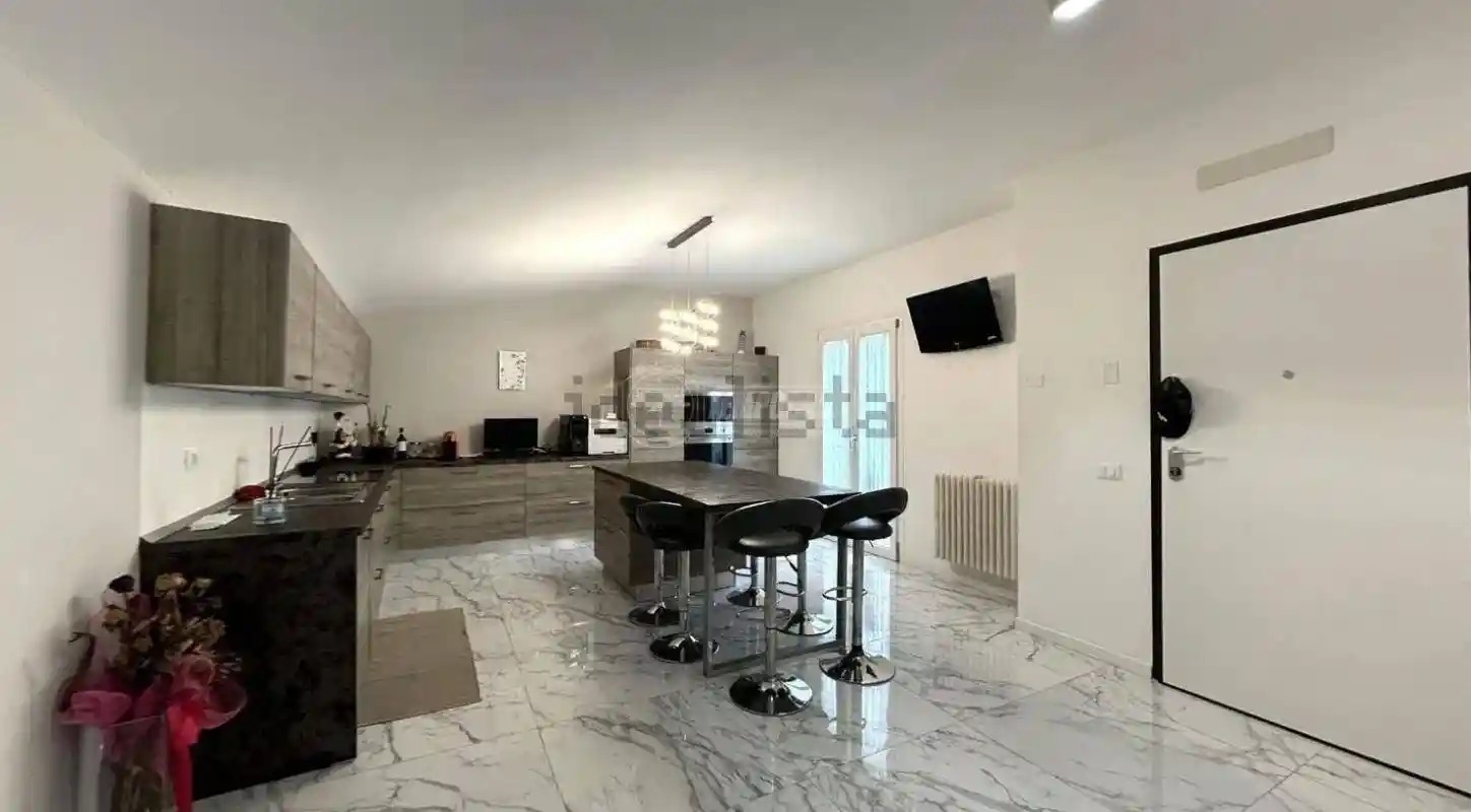Villa in vendita a Chiari