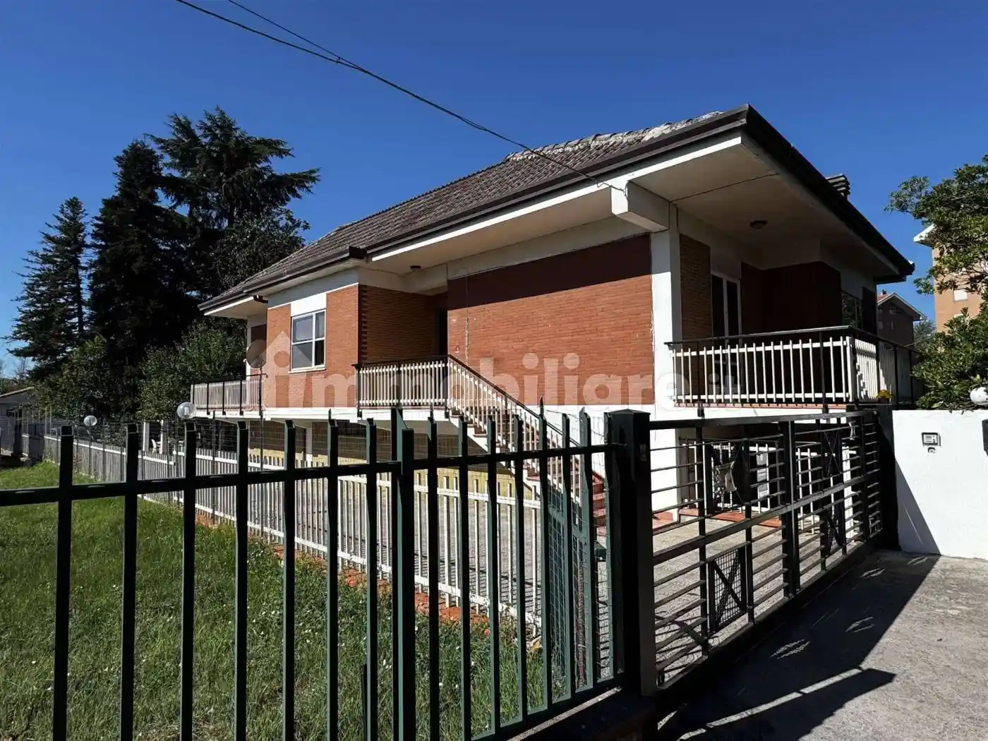 Casa indipendente in vendita a Frosinone