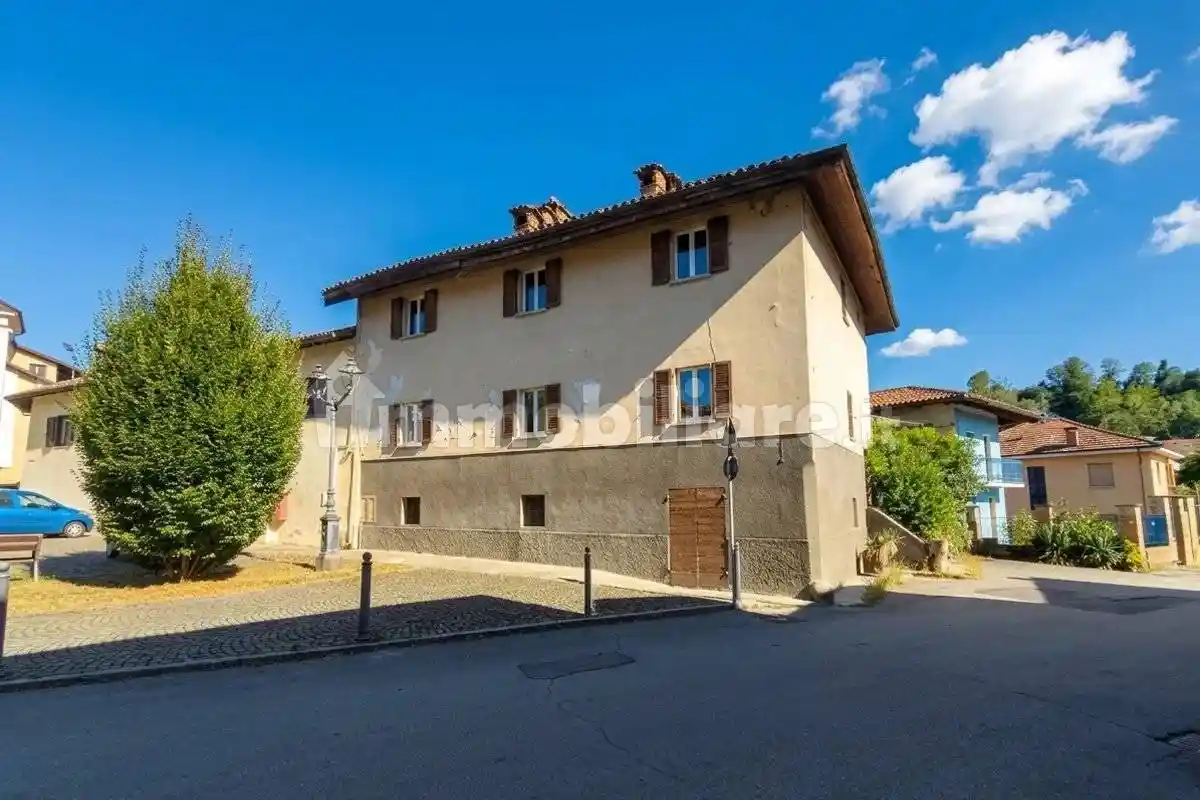 Casa indipendente in vendita a Dogliani