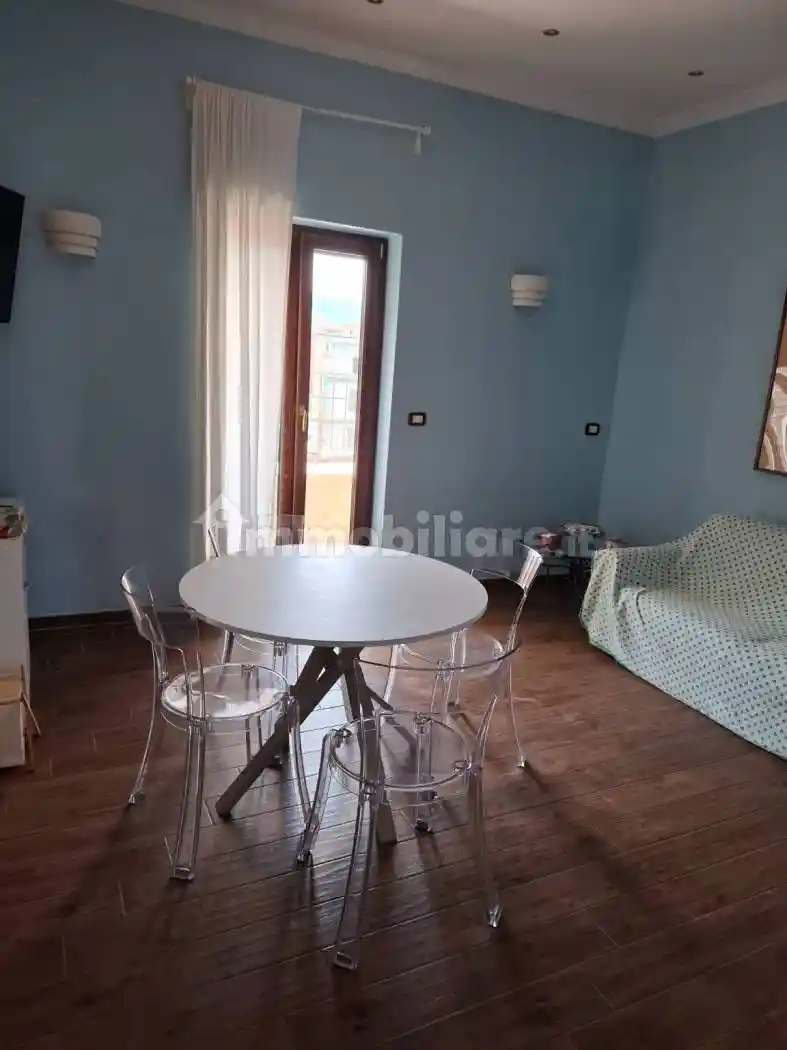 Appartamento in affitto a Napoli