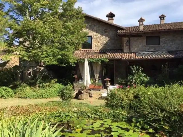 Rustico - Casale in vendita a Quattro Castella