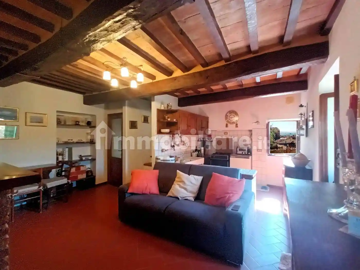 Casa indipendente in vendita a Cetona