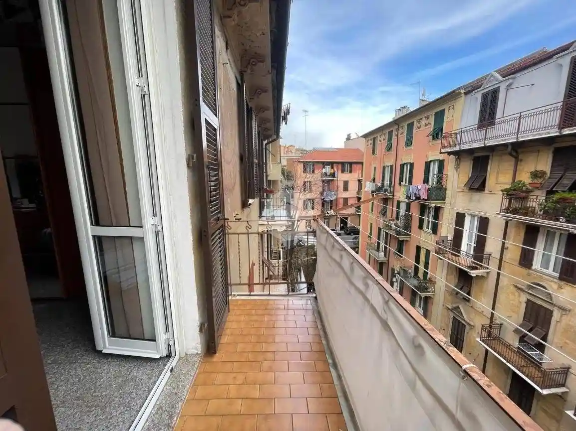 Appartamento in vendita a Savona