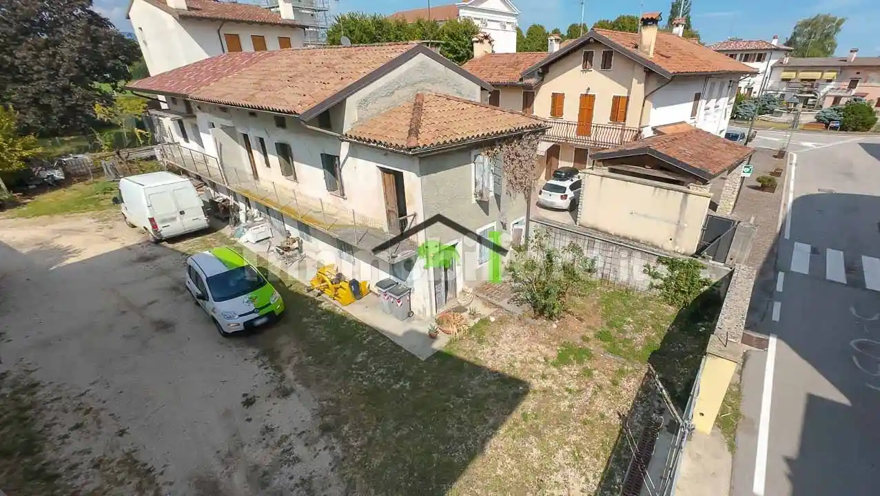 Rustico - Casale in vendita a Montereale Valcellina