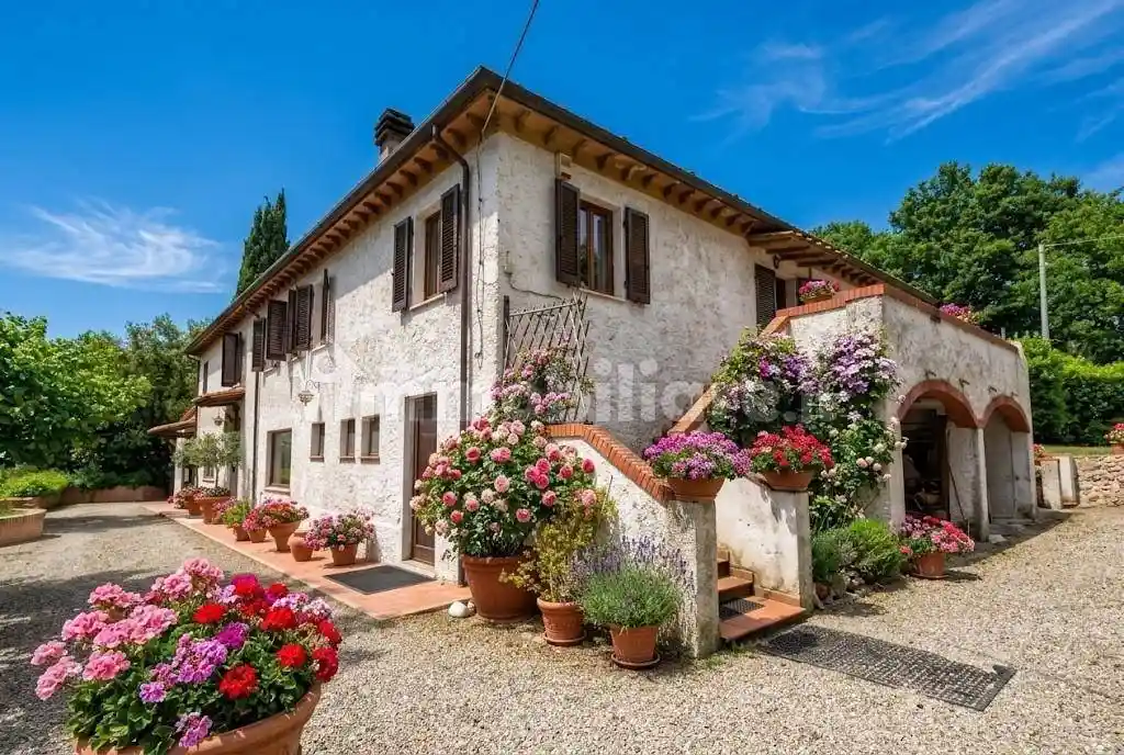 Casa indipendente in vendita a Crespina e Lorenzana