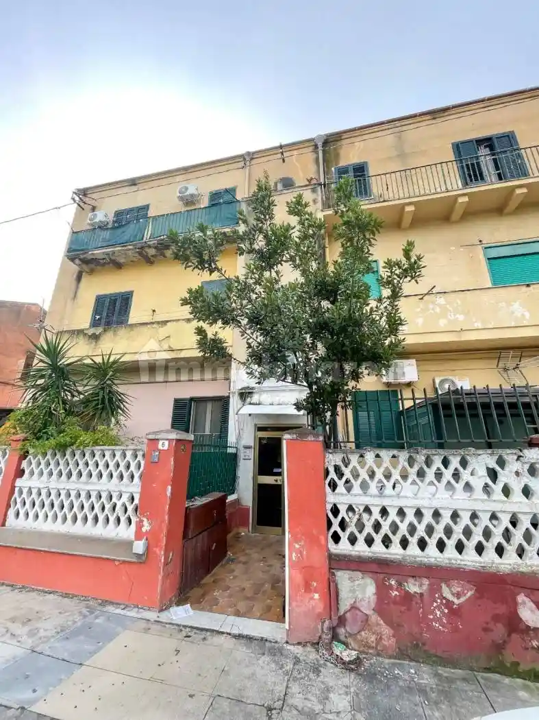 Appartamento in vendita a Palermo