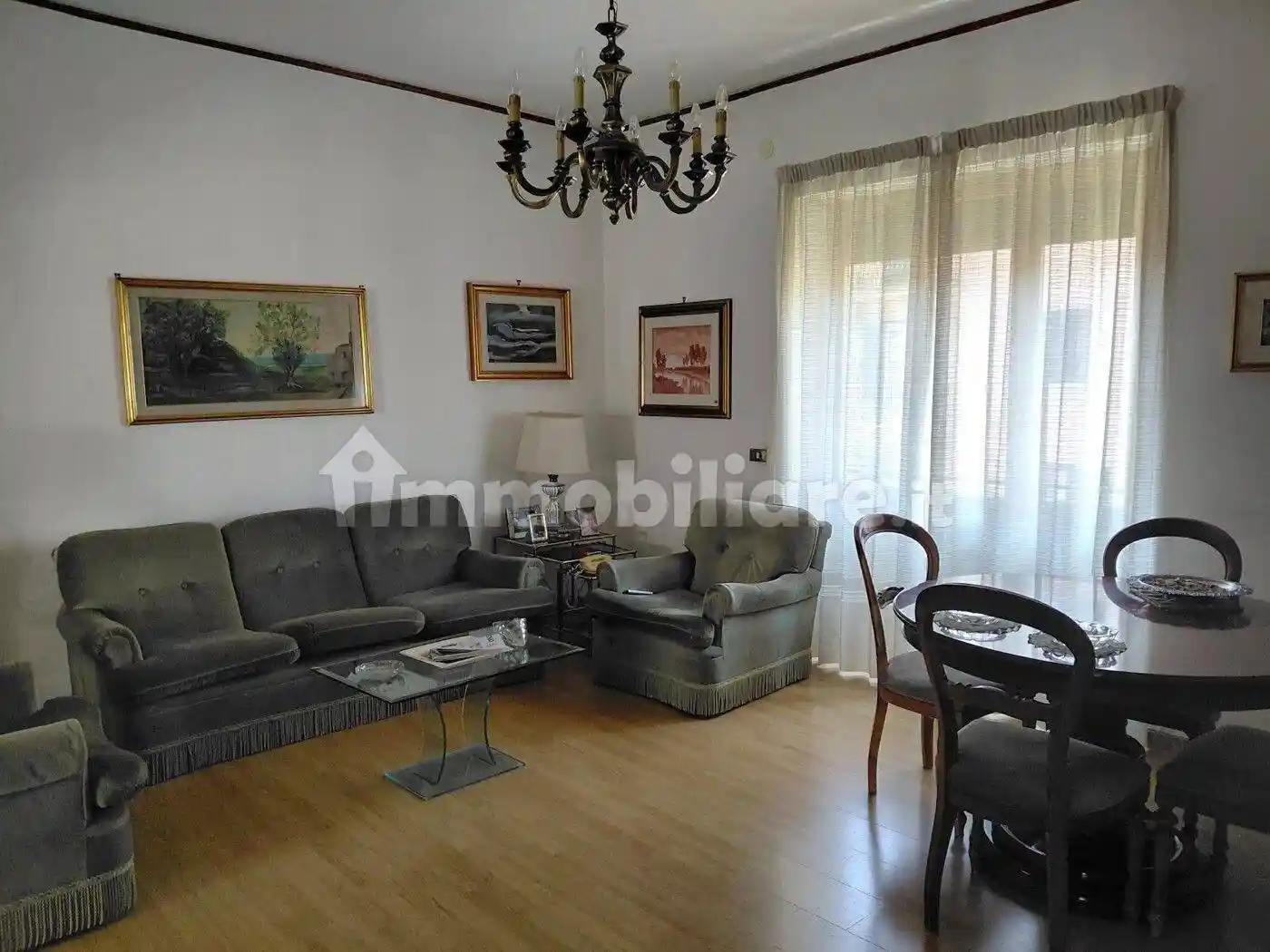 Appartamento in vendita a Napoli