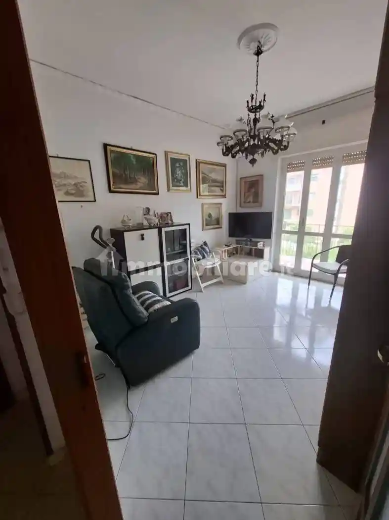 Appartamento in affitto a Napoli