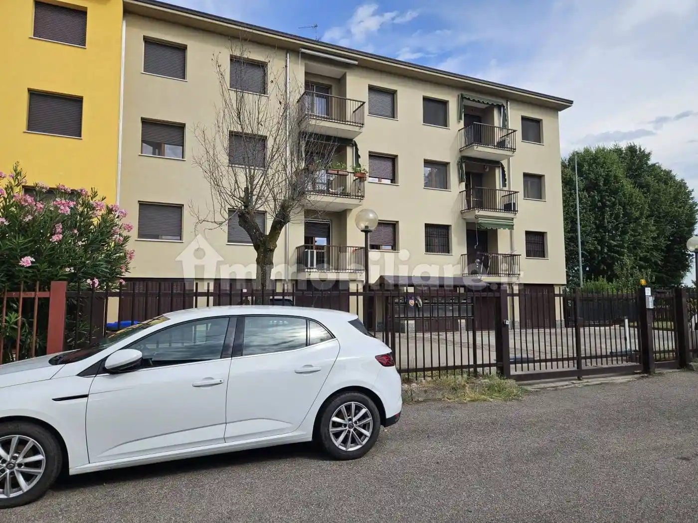 Appartamento in vendita a Rosate