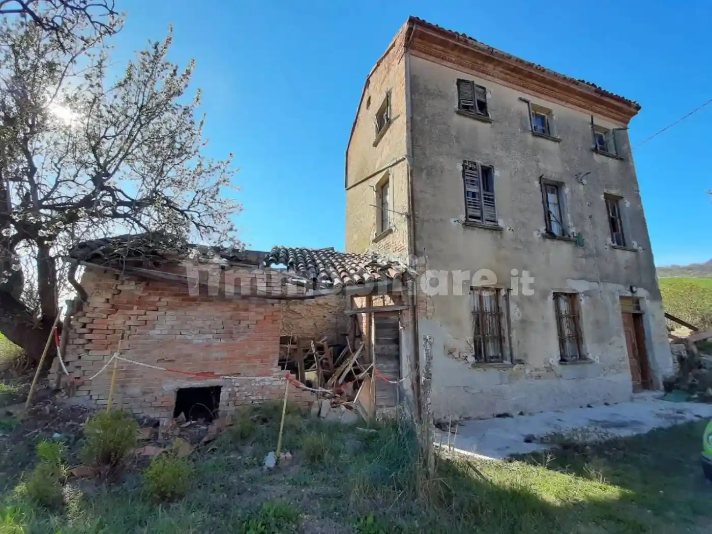 Villa in vendita a Cecima