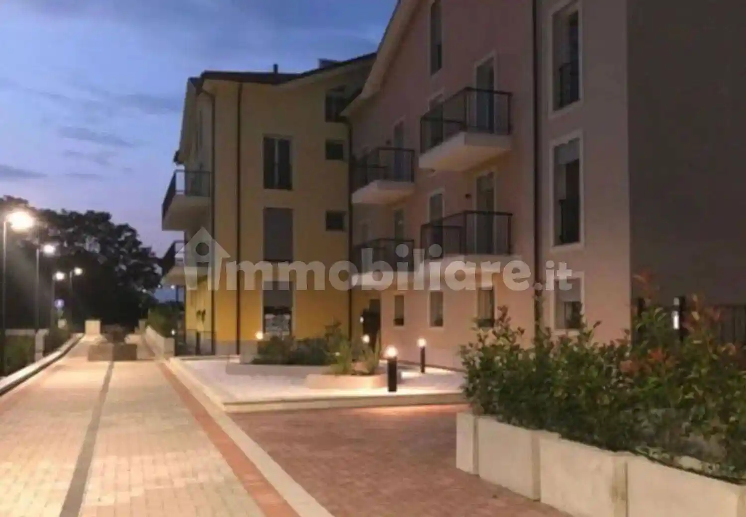 Appartamento in vendita a Casteggio