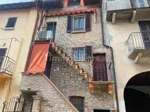 Villa in vendita a Rivanazzano Terme