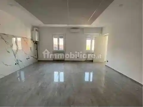 Appartamento in vendita a Voghera
