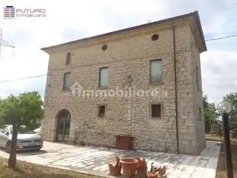 Rustico - Casale in vendita a Fondi