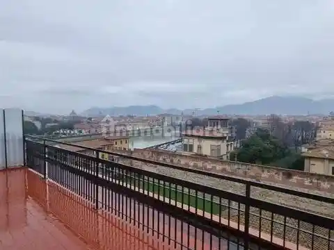 Appartamento in affitto a Pisa
