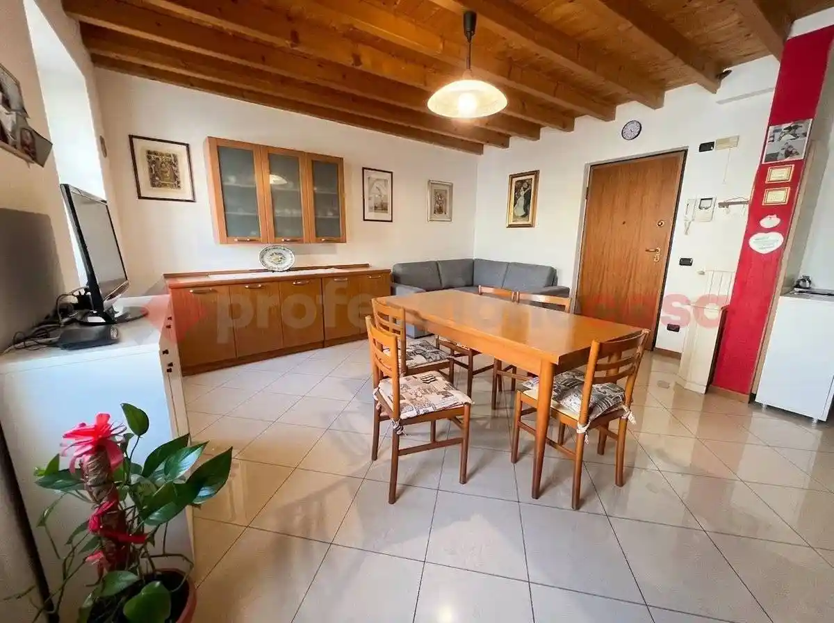 Appartamento in vendita a Grezzana