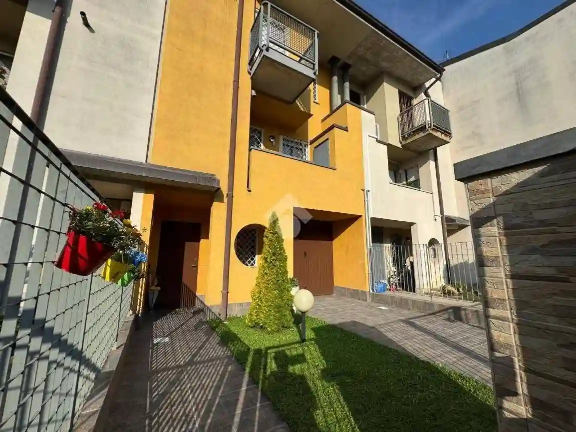 Villetta a schiera - foto 2