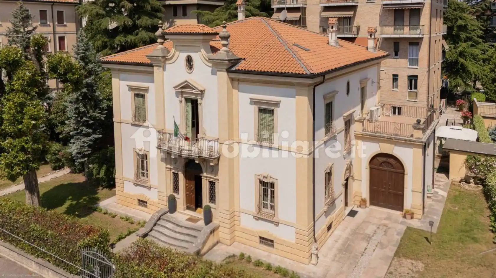 Villa in vendita a Verona
