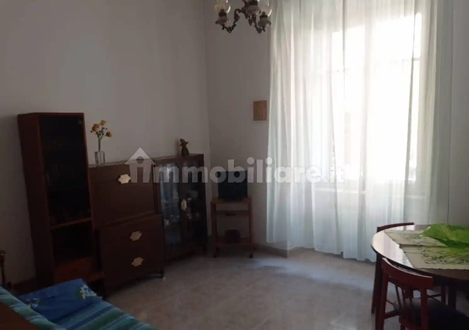Appartamento in affitto a Paola