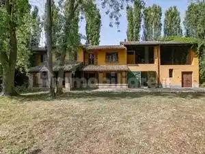 Rustico - Casale in vendita a Verrua Po