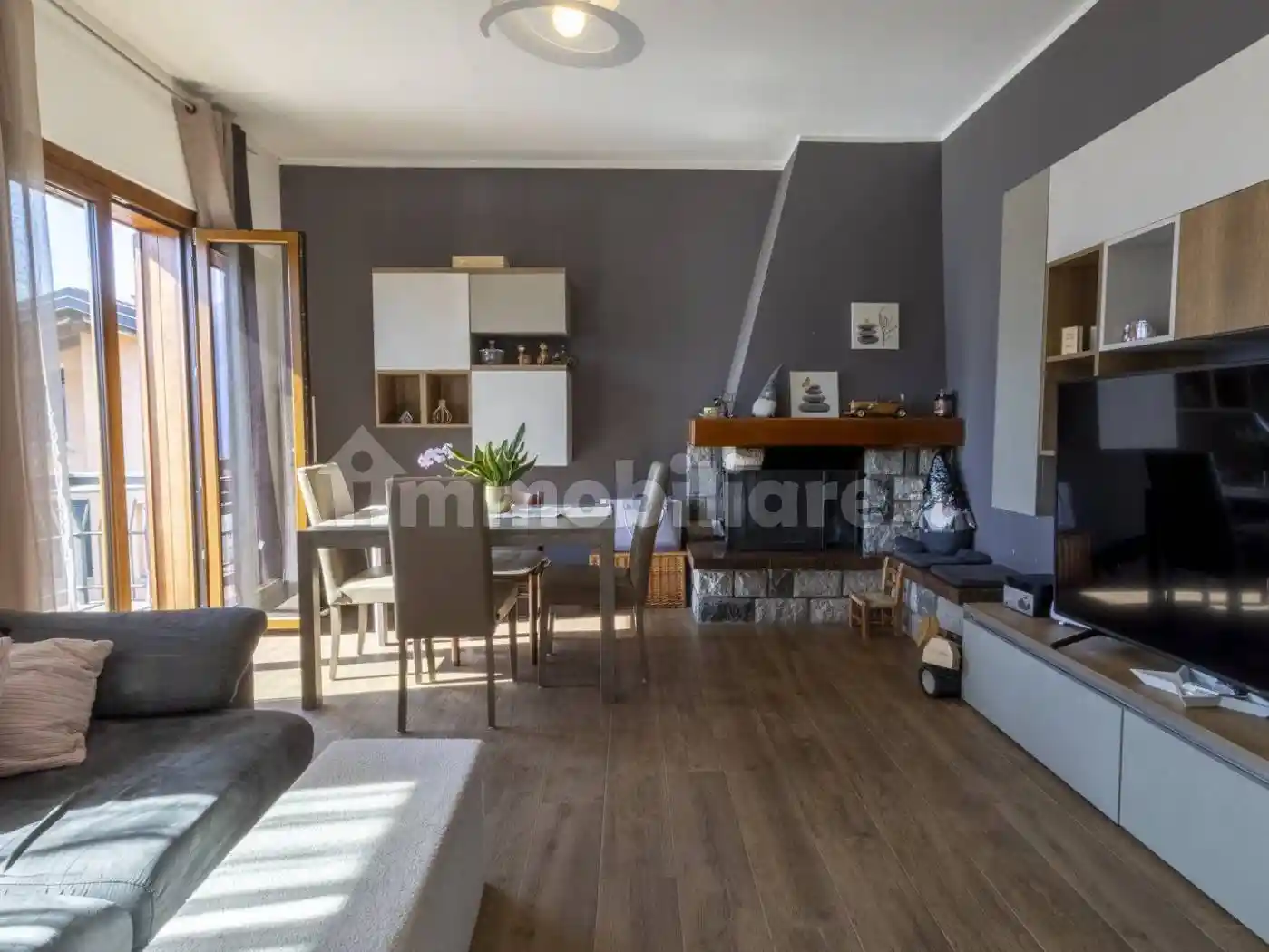 Appartamento in vendita a Abbadia Lariana