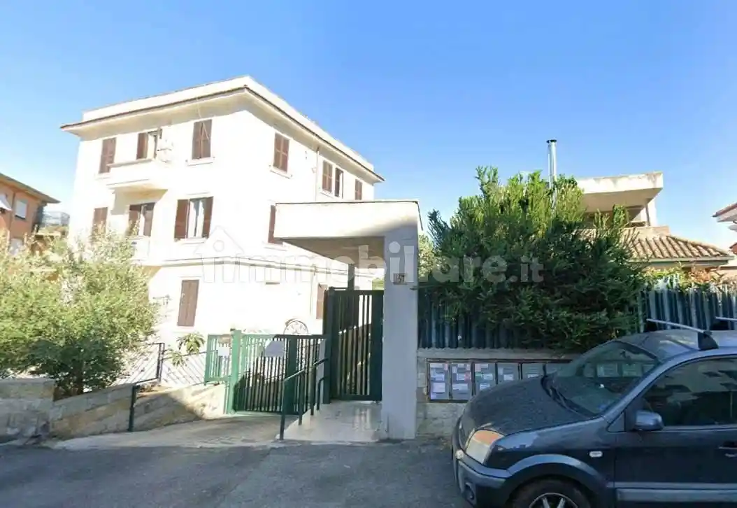 Villetta a schiera in vendita a Roma
