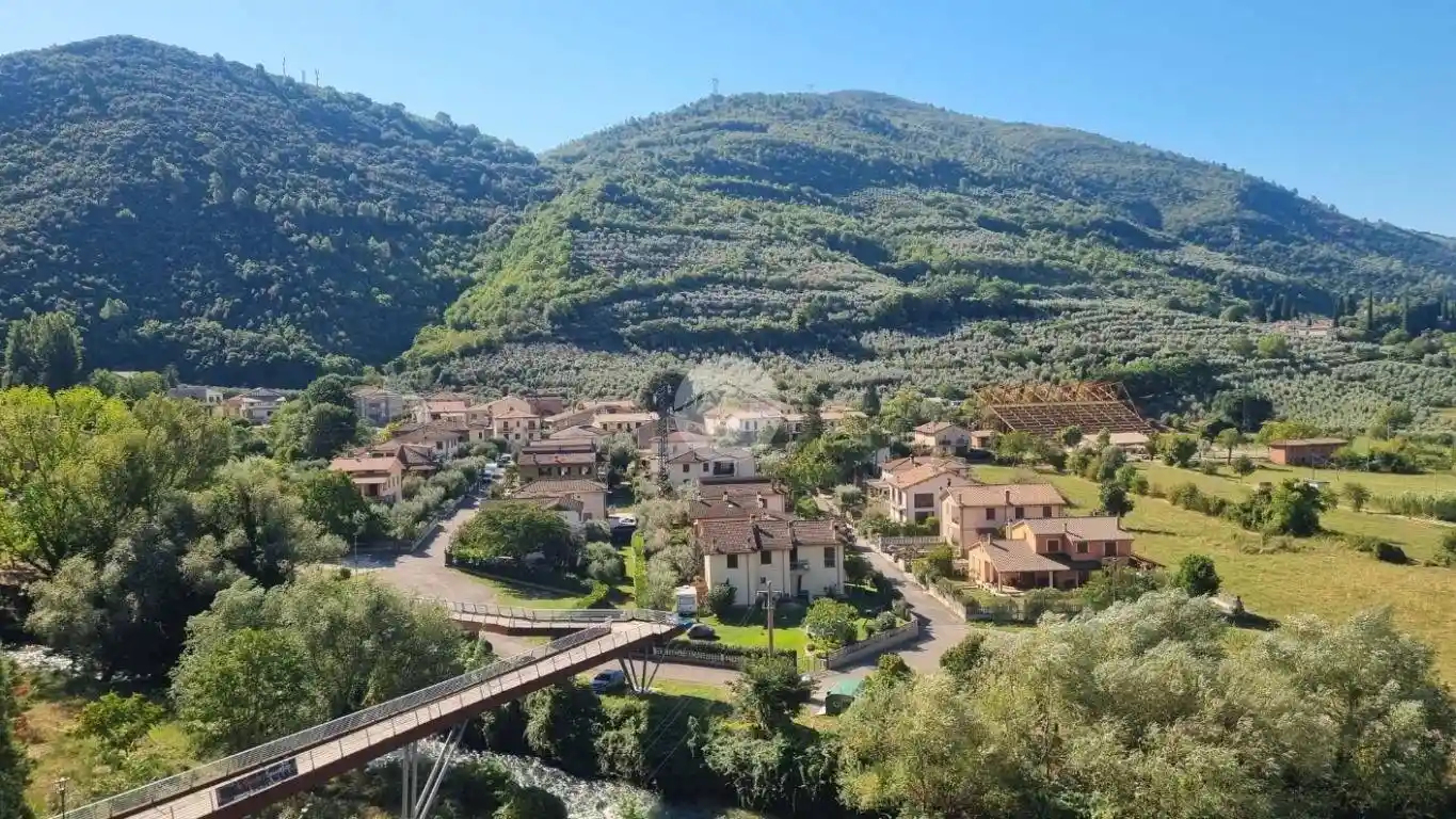 Appartamento in vendita a Ferentillo