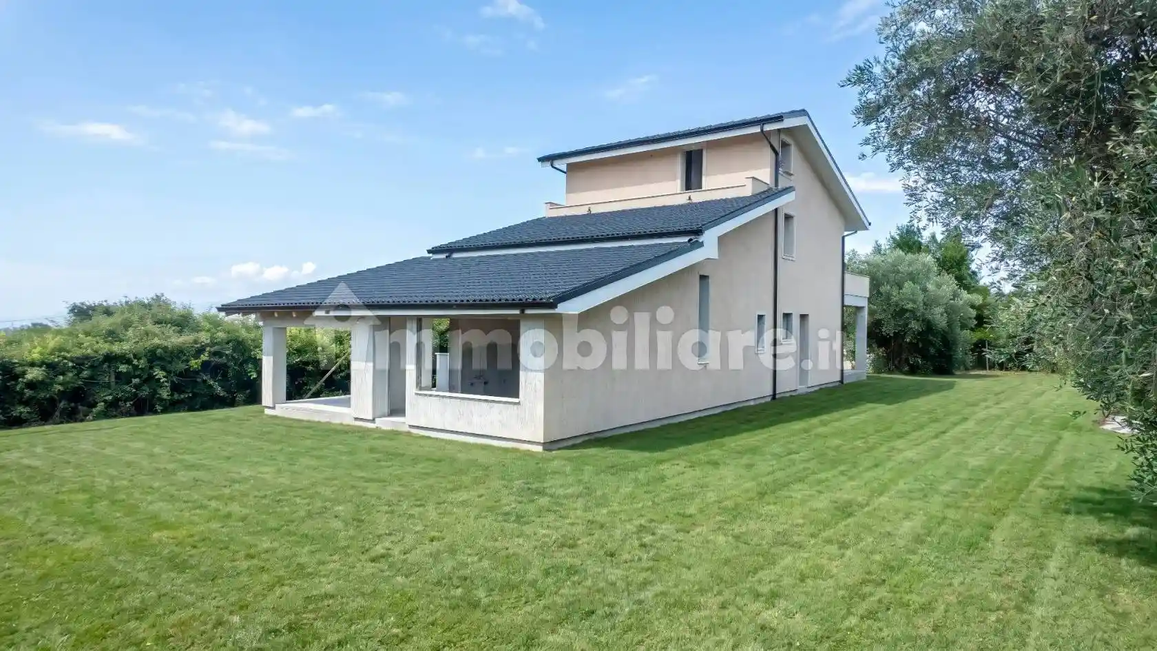 Villa in vendita a Zagarolo