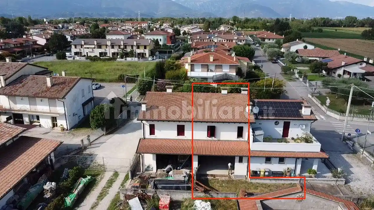 Villetta a schiera in vendita a Tezze sul Brenta