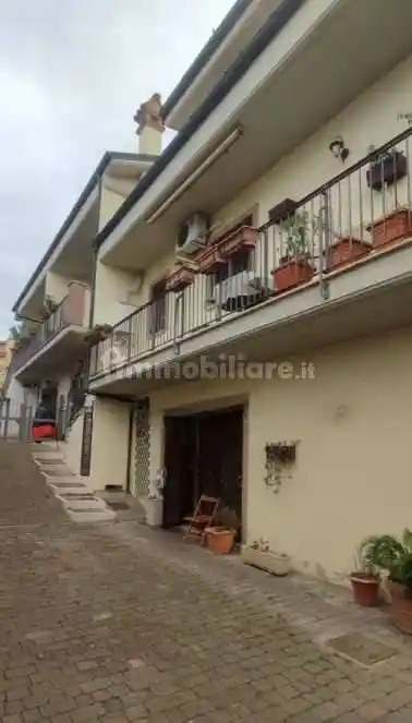 Villetta a schiera in vendita a Fonte Nuova