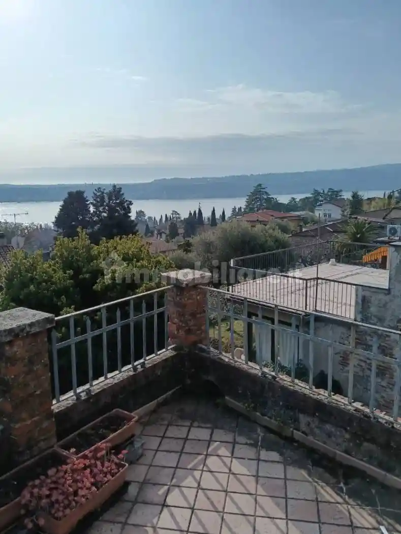Villa in affitto a Gardone Riviera