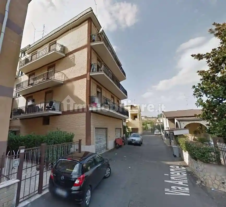 Appartamento in vendita a Guidonia Montecelio