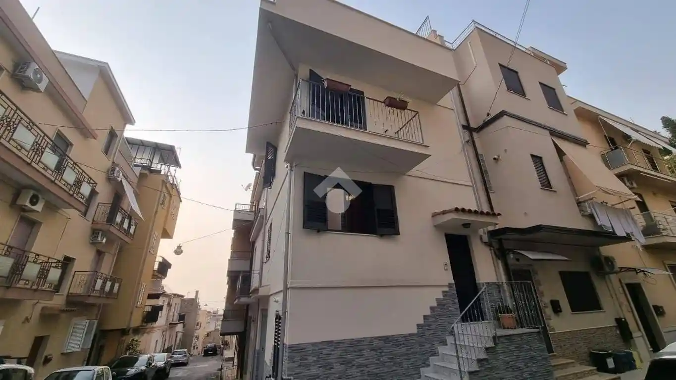 Casa indipendente in vendita a Bagnara Calabra