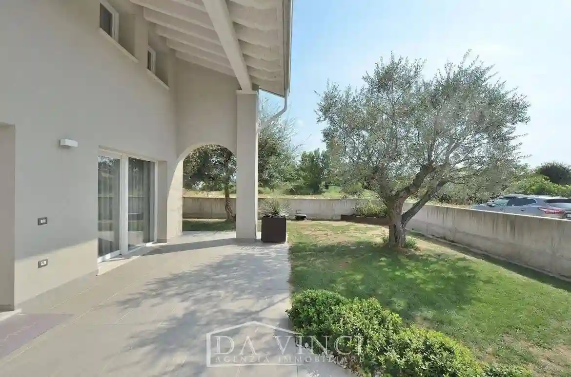 Villa - foto 4