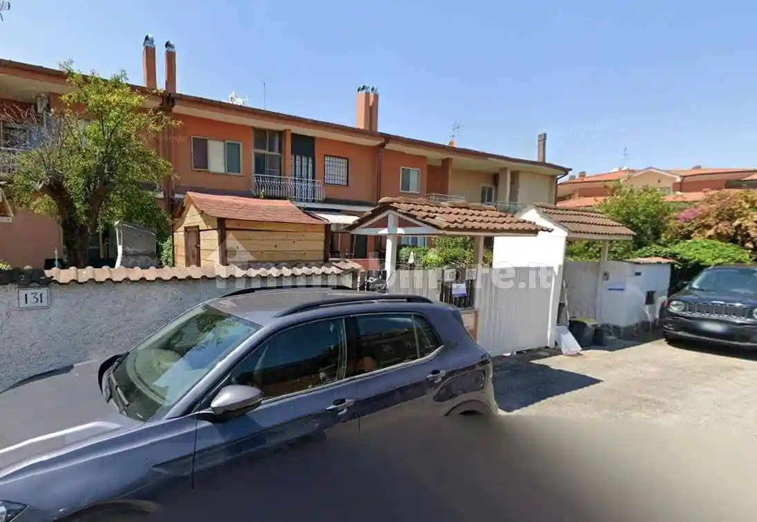 Villetta a schiera in vendita a Roma