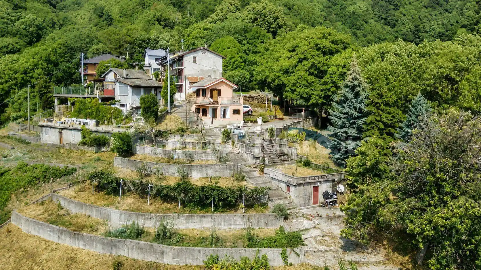 Villa in vendita a San Pietro Val Lemina