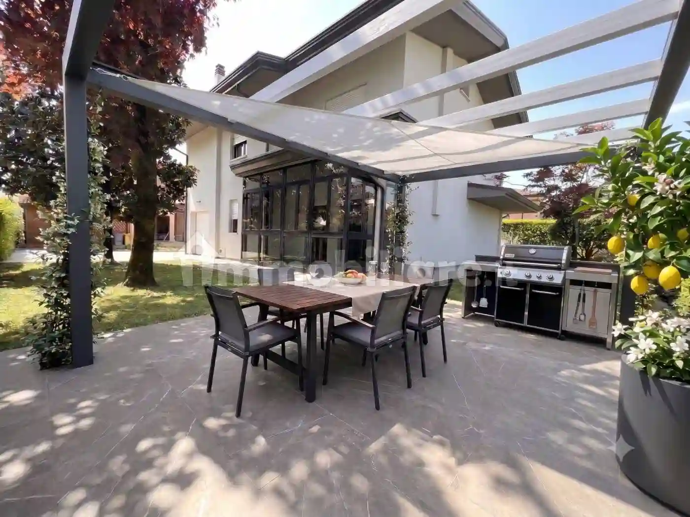 Villa - foto 2